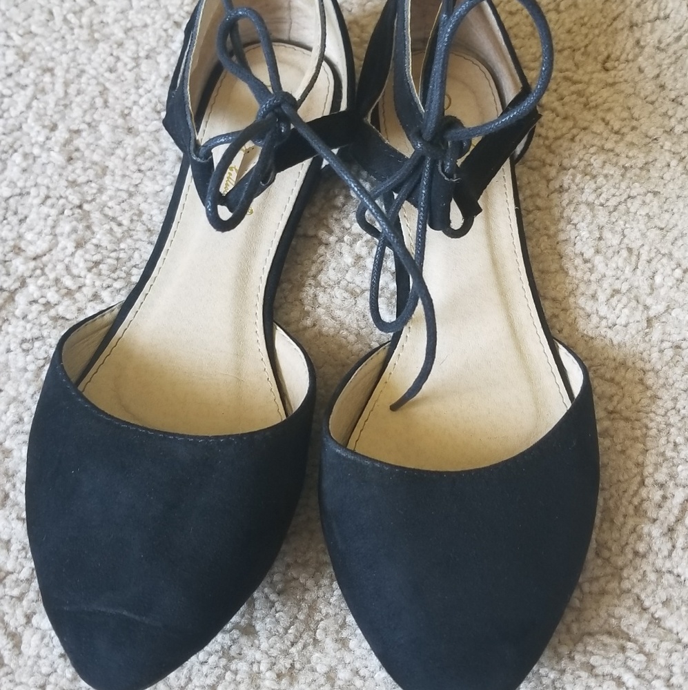 Strappy flats